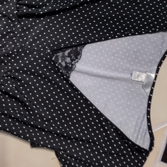 Marilyn Monroe polka dot blouse - Picture 11 of 12